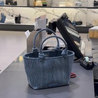 ニッチデニム 2024 新しいファッションハンドバッグカジュアル野菜バスケットトートバッグ通勤ショルダークロスボディバッグ