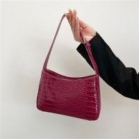 新しいレディースバッグレトロクロコダイルパターンファッションシンプルなショルダー脇の下バッグバゲットバッグ