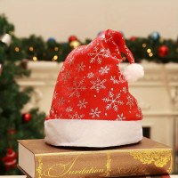クリスマスのゴールドとシルバーのスノーフレーク クリスマス帽子、金メッキのベルベットの装飾、シーンの雰囲気と写真の小道具