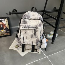 新しいトレンディーで人気の学生バックパック、中学生と高校生の男の子と女の子のためのユニバーサルスクールバッグ、フォレストスタイルの超クールな大容量バックパック