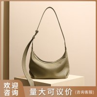 新しい第一層牛革団子バッグ、ニッチなデザイン、ファッショナブルで多用途な脇の下バッグ、高級本革ショルダークロスボディバッグ