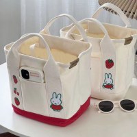 漫画イチゴウサギ刺繍キャンバスバッグママ用キャリーバッグランチバッグオフィスワーカー用ハンドバッグ収納袋女性用