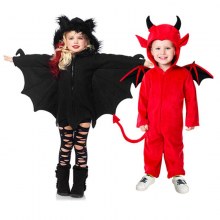 ハロウィーンの子供用服の男性と女の子のキャラクターはかわいい小さな悪魔のコウモリを演奏します