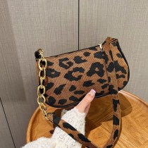 脇の下バッグ 2024 新しい ヒョウ柄 ショルダーバッグ多用途チェーンハンドバッグ