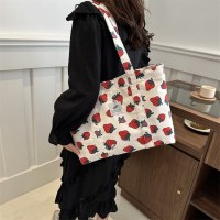 韓国詳細な小さな新鮮なカジュアル文学キャンバスショッピングバッグショルダーバッグインストロベリーキャンバスバッグレディースハンドバッグ