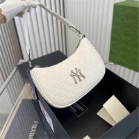 脇の下バッグ秋の新しいダークパターンオールドフラワーフルスタンダードカジュアルショルダーバッグおしゃれな女性のハンドバッグ