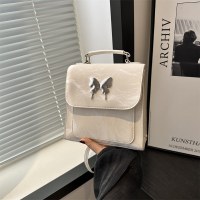 バックパックデザインニッチバッグ女性のための 2024 新しいファッション個性美的シンプルなカレッジスタイルのバックパック