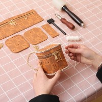 新しい正方形のボックスバッグ diy 手作り素材バッグ口紅キーバッグガールフレンドと親友のためのギフトかわいいミニクロスボディ