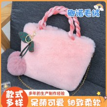 新しい秋と冬のぬいぐるみバッグかわいい女の子チェリーバッグショルダークロスボディバッグ女性イン韓国スタイルハンドバッグ