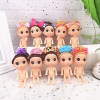 少し混乱している赤ちゃんケーキの装飾人形の装飾品裸の赤ちゃん海人魚姫の誕生日ケーキアクセサリー