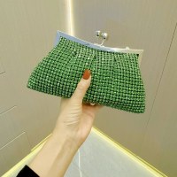 豪華なラインストーンのイブニング バッグ、輝くレディ クラッチ、ブライダル ウェディング バッグ、ドレスにマッチするベゼルがちりばめられたダイヤモンド パーティー クラッチ