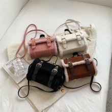 ファッショナブルな小さな新鮮なスタイルのハンドバッグ秋と冬の新しい女性のバッグシングルショルダー新しい小さなバッグ