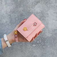女性用の新しいスタイルの小さな小銭入れ、ショートスタイル、日本と韓国のバックルソフトウォレット、ファッショナブルなミニスタックカードバッグ、シンプルな卸売