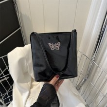 大容量のファッショナブルでシンプルな外国風ショルダーバッグレディース夏脇用バッグバケットバッグカジュアルバッグトレンド
