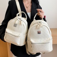 フレンチレトロポータブル通勤菱形バックパック 2024 新しいトレンディなハイエンド旅行バックパック大容量バックパック
