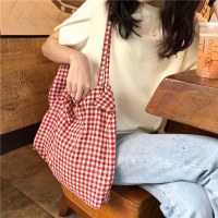 夏の新しいスタイルの赤と白のチェック柄の女の子のハートタイバッグ韓国風の小さな新鮮で芸術的な女性のバッグのトレンド