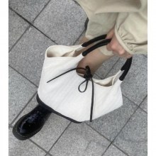 韓国ニッチステッチキャンバストートバッグ女性通勤ファッションハンドバッグ多用途ショルダー脇の下バッグ