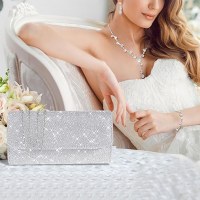 コールドシルバー気質ネックレスイヤリングブレスレットディナーイブニングバッグアクセサリー