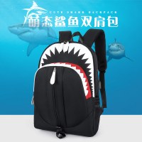 韓国スタイルのバックパックメンズ大口サメバックパック学生スクールバッグ個性トレンド大容量トラベルバッグ