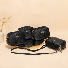 大容量 3 ジッパー クロスボディバッグ 2024 新しいファッションシンプルな V 字型菱形ハート型刺繍モノクロカメラバッグ