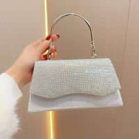 新しいフレンチスタイルのスモールバッグ、バーパーティーバッグ、ダイヤモンドがちりばめられたハンドバッグ、ワンショルダークロスボディディナーバッグ