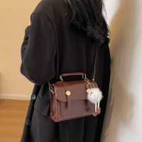 高級質感のレディースバッグ 2024 秋冬新作レトロレディースバッグファッショントレンド多用途クロスボディ小さなスクエアバッグ