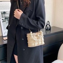 パール チェーン フレンチスモールバッグ、バケットバッグ、ハイエンドイブニングバッグ、ショルダーバッグ、クロスボディバッグ、ファッショナブルで多用途なハンドバッグ