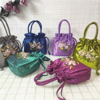 ハンドバッグ、レディーススモールバッグ、クラッチバッグ、エスニックスタイルの刺繍バッグ、ママバッグ、レディースバケットバッグ、ストラップ付き漢服携帯電話バッグ