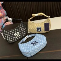 新しい脇の下バッグ、レトロなジャカード全面刺繍ショルダーバッグ、ファッショナブルなカジュアルハンドバッグ