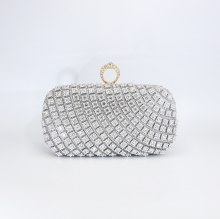 新しいイブニング バッグ、高級ダイヤモンドがちりばめられたクラッチ バッグ、女性用ショルダー バッグ、クロスボディ リング バックル、小さなスクエア バッグ、チェーン ドレス バッグ