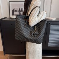 秋の新しいハイエンド、スタイリッシュで多用途な女性用ハンドバッグ 2023 トレンドショルダーバッグ大容量トートバッグ