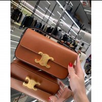 バゲットバッグニッチ老眼レトロ脇の下バッグ女性の新しいショルダーポータブルクロスボディバッグ