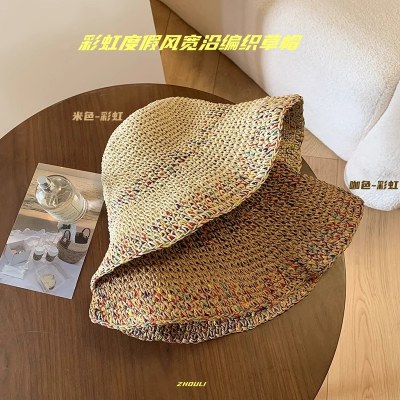 夏用の女性用の新しいスタイルの麦わら漁師 帽子 、通気性、顔が見える、小さなバケットハット、大きなつば、日焼け止め、海辺の麦わら 帽子