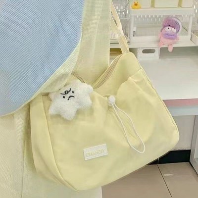 和風インスタイルのインターネットセレブ女性用クロスボディバッグ、小さくて新鮮なソリッドカラーのフォレストスタイルの多目的 ショルダーバッグ 、授業用、本用、通勤用バッグ。
