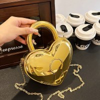 イブニングバッグヨーロッパとアメリカのファッション愛ポータブルショルダークロスボディレディースバッグ 2024 宴会クラッチバッグ