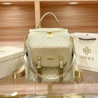ライト高級レディースバッグバックパック新しいファッション大容量ポータブルショルダーバッグ学生スクールバッグセレブスタイルのバックパック