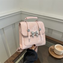 カジュアルな小さな蝶手持ち バックパック レディースバッグ新しいニッチデザインショルダーバッグクロスボディ小さなスクエアバッグ