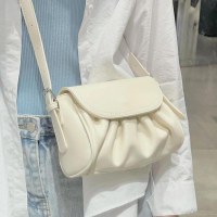 プリーツクラウドバッグ 2024 新デザインフレッシュクロスボディバッグカレッジスタイルソフトワックス状ショルダーバッグ