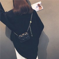 ミニスモールバッグ 2024 新しい夏の多用途ダイヤモンドチェーンクロスボディバッグ女性の西洋スタイルのシングルショルダー小さなスクエアバッグ