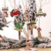 素朴な木製のクリスマスツリー、小動物、車のペンダント、家の装飾ギフトアクセサリー、クリスマスペンダント、彫刻された木材チップ。