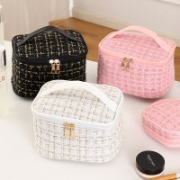 シンプルな大容量の小さなフレグランス化粧品バッグインガール収納トイレタリーバッグ旅行高価値化粧品収納