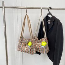 レディースバッグ 2023 春夏新作韓国スタイルファッション トートバッグ インターネットセレブ南部スタイル西洋スタイルコントラストカラーキャンバスラージバッグ