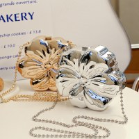 新しいフラワーバッグ、ミラー電気メッキクラフトバッグ、フレッシュでスイートなショルダーバッグ、美しい女の子のディスコクロスボディバッグ