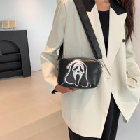 ハロウィンおかしいスカルショルダーバッグヨーロッパとアメリカのトレンディなパーソナライズされた小さなスクエアバッグカジュアルレディース