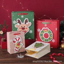 クリスマスギフトバッグパッチ漫画ギフト包装紙袋赤と緑のハンドバッグクリスマスツリーギフトボックスギフト