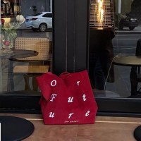 女性用の新しい赤いコーデュロイレトロショルダーバッグ、女性用の汎用性の高い大容量の刺繍入りシンプルなトートバッグ
