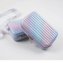 新しい大容量ミニワイドショルダーストラップ斜め多用途学生インターネットセレブボックスバッグ