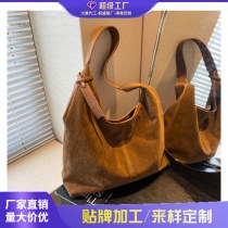 秋の新ファッション多用途大型バッグシングルショルダー高品質の質感通勤トートバッグクロスボディバッグ