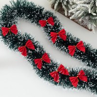 新しい 2 メートルのダークグリーンホワイトエッジトップスグリーンクリスマスデコレーションホリデーカラフルなストリップレース雪レースエッジ