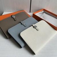 Hラウンドバックル トゴ ライチレザー 二つ折り巾着 本革 パスポートブックウォレット 財布 パスポート入れ メンズ レディース財布